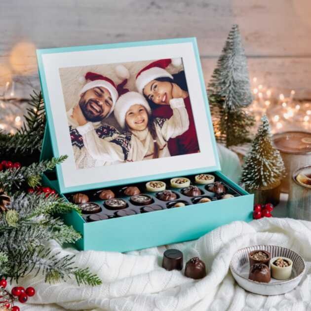 Lily O'Brien's Personalised Chocolate Photo Boxes make the perfect gift.
