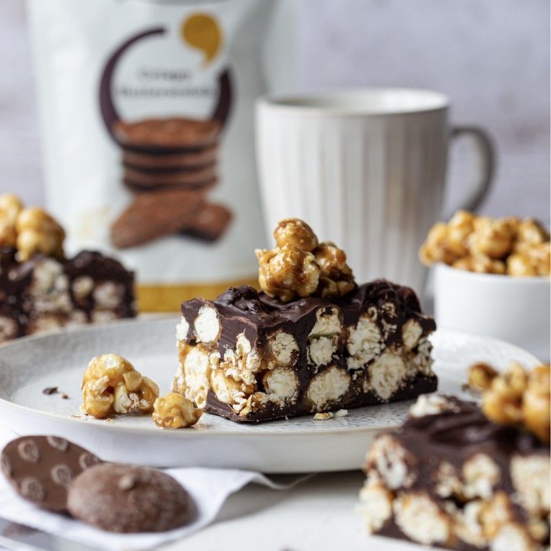 Crispy Butterscotch Chocolate Popcorn Bars 